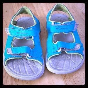 Columbia water sandals toddler size 7